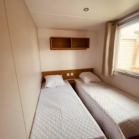 Mobil Bouginvilliers 5 * Valras-Plage